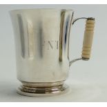 Silver presentation mug :dated 1966, 229g.
