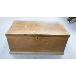 Small Oak tool chest: Measures 51cm x 36cm x 26cm high approx.