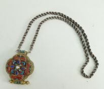 Oriental silver coloured metal and gilt opening locket shrine on heavy silver chain: Shrine measures
