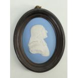 19th century Wedgwood framed plaque of John Wesley 1885: Diameter of frame 13cm.