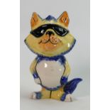 Lorna Bailey large cat in sunglasses limited edition: 20.5 cm high, 22/100. Very slightly uneven