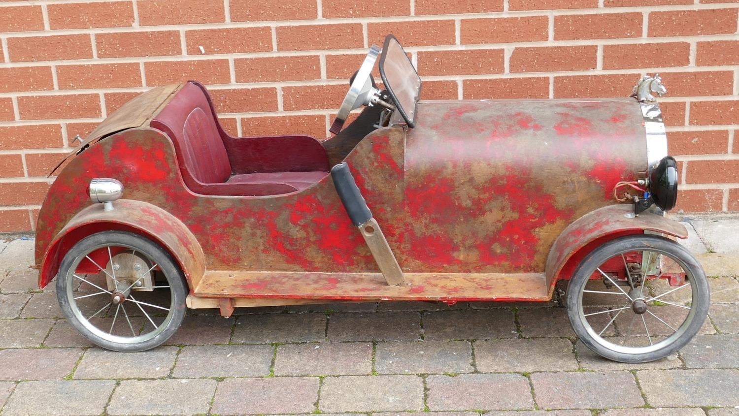 Childs Pedal Car in form of 1920s Alfa Romeo: Pedal car drive train with electronic lights horn - Bild 2 aus 8