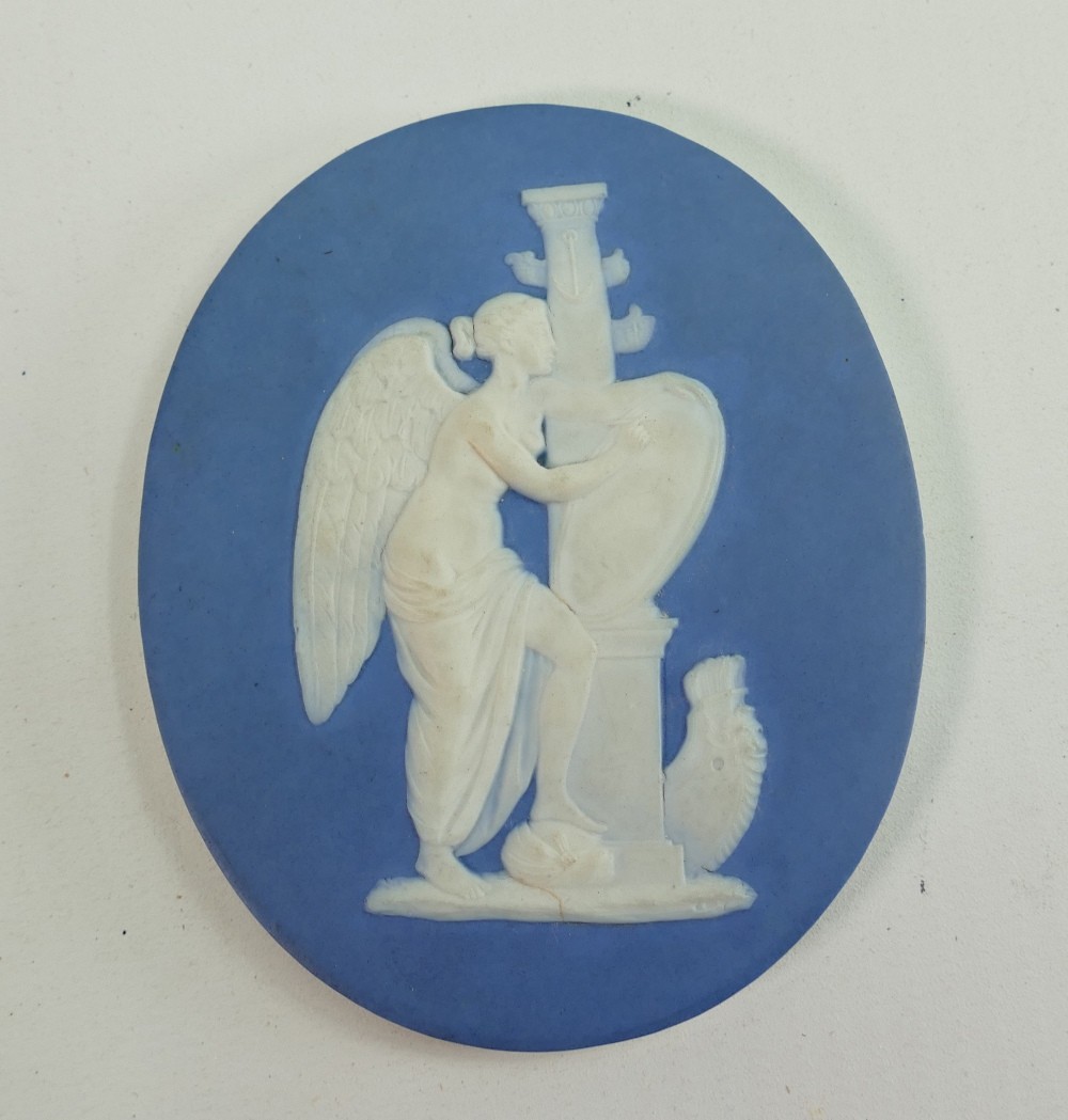 Wedgwood and Bentley oval dark blue Jasper medallion: Decorated with a winged angel. 8cm x 7cm. - Image 4 of 4