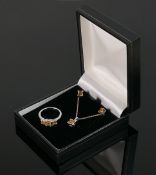 Quality silver and citrine gem set of jewellery: comprising necklace-with earrings and pendant and