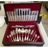 Pinder Bros silver plated cutlery set: in presentation box