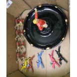 A mixed collection of items: Chad Valley Escalado horses, horse racing theme American ashtray etc (1