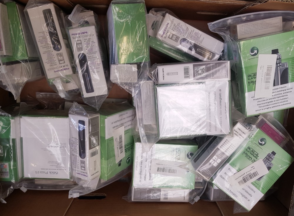 A quantity of Eleaf IStick Pico 25 Vaping Kits: (approx 20). - Image 2 of 2