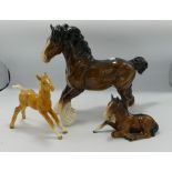 Beswick 975 Cantering Shire Horse: repaired ear, together with Foal 915 & Palomino large stretched