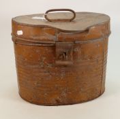 Bowler hat in tin hat box: Both in poor condition, together with various child's items including