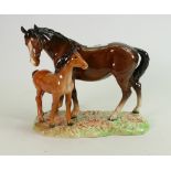 Beswick mare & foal on base 953: