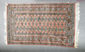 Pakistan Bokhara Patterned Tasseled Rug: 157 x 95cm