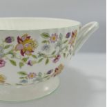 Minton Haddon Hall patterned dinner ware to include: 24cm large handled bowl, 2 open vegetable