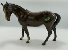 Beswick mare facing left 976: