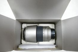 Boxed Nikon - Nikkor 70-300mm f/4 F/5.6H Nikon mount lens: