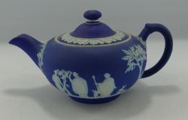 Wedgwood Small Dip Blue Dip Blue Teapot: height 10cm