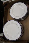 A collection of Spode Lausanne Platinum dinner plates: (29).