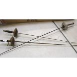 3 x vintage fencing foils: to include 2 brass examples (1 a/f) and a Leon Paul foil, 109cm longest.