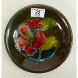 Moorcroft Hibiscus plaque: 18.5cm diameter