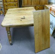 Edwardian Oak wind out Dining Table: With extra leaf.