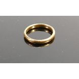 22ct gold hallmarked wedding band: Weight 2.6g, slightly misshapen.