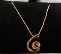 9ct gold Coil pendant & 17inch chain: brand new & boxed QVC, 2.4g.