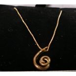 9ct gold Coil pendant & 17inch chain: brand new & boxed QVC, 2.4g.