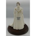 Coalport Limited Edition Boxed Figure Queen Victoria: boxed with cert