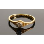 18ct gold solitaire diamond ring, size P/Q, 2.6g: