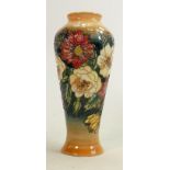 Moorcroft vase Collectors Club 815: Measuring 21cm x 9cm. No damage or restoration.