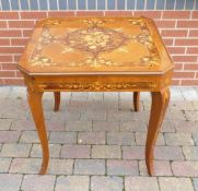 Italian inlaid multi-purpose games table: Interchangeable inlaid game tops. Decorative top lifts off