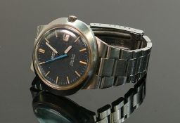 Omega Geneve Dynamic automatic wristwatch: Blue dial with stainless steel bracelet.