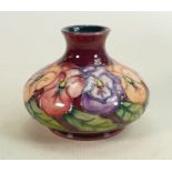 Moorcroft vase Pansy pattern: Measures 12cm, with box. No damage or restoration.