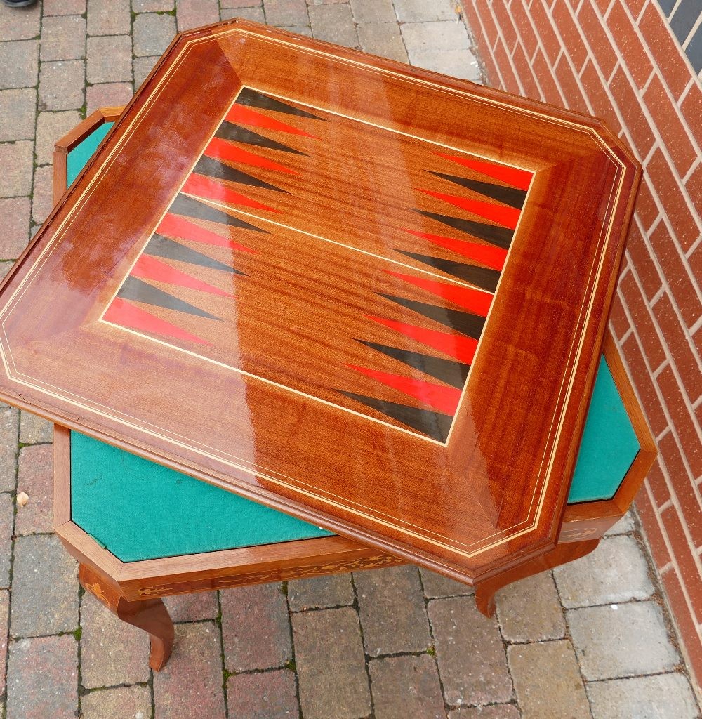 Italian inlaid multi-purpose games table: Interchangeable inlaid game tops. Decorative top lifts off - Image 5 of 12