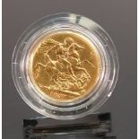 1977 Gold Full Sovereign: In plastic case.