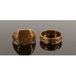 9ct gold signet ring and 9ct wedding ring, 8.2g. (2):