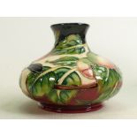 Moorcroft vase Ingleswood pattern: Measures 11cm x 13cm. With box. No damage or restoration.