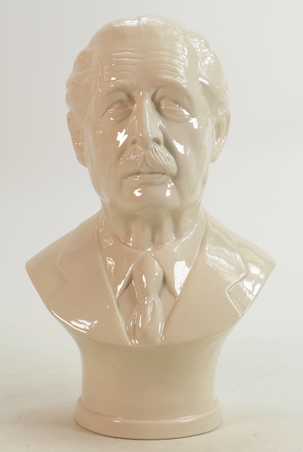 Large Kevin Francis Creamware bust of Harold MacMillan: Limited edition, height 30cm.