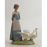 Lladro figure farmyard scene 12286: Height 25cm.