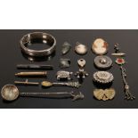 Collection of various silver & gold plated items plus oddments: Includes nice gold plated propelling