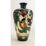 Moorcroft vase Hermanus pattern: Limited edition 72/150. With box. Measuring 32cm x 18cm. No