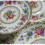 Royal Grafton Malvern patterned tea & dinner ware: 32 pieces in two trays. (2)