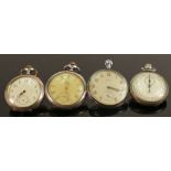 4 gents pocket watches including 2 military & Ingersol Trenton: Includes 2 silver cased watches.