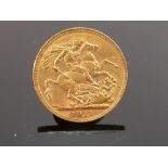George V FULL gold sovereign coin 1911:
