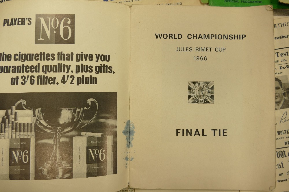 A interesting collection of vintage football programmes: From the 1950s including Fa Cup Final Ties. - Image 11 of 18