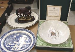 Mixed collection of items: 2 Wedgwood planters, boxed Minton Octocentenary bowl and a Leonardo horse