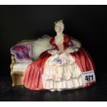 Royal Doulton figurine: Belle o' the Ball HN1997.