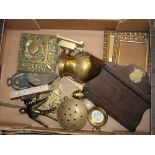Brass inkwell and stand: desk clock, horse brasses, wooden pipe rack etc (1 tray).