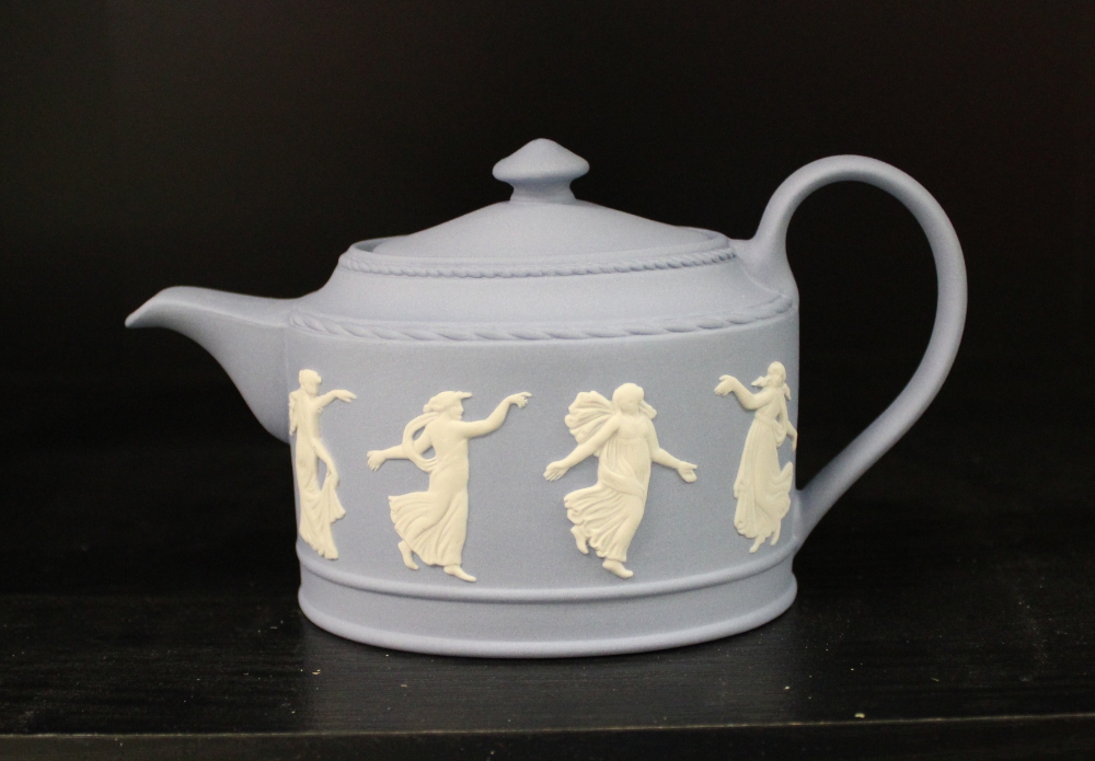 Wedgwood Miniature Dancing Hours Teapot: boxed