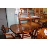 Parker Knoll extending dining table + 6 chairs: (2 carvers + 4 dining chairs), table un-extended