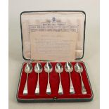 Cased set of 6 Silver spoons, 95.3g: